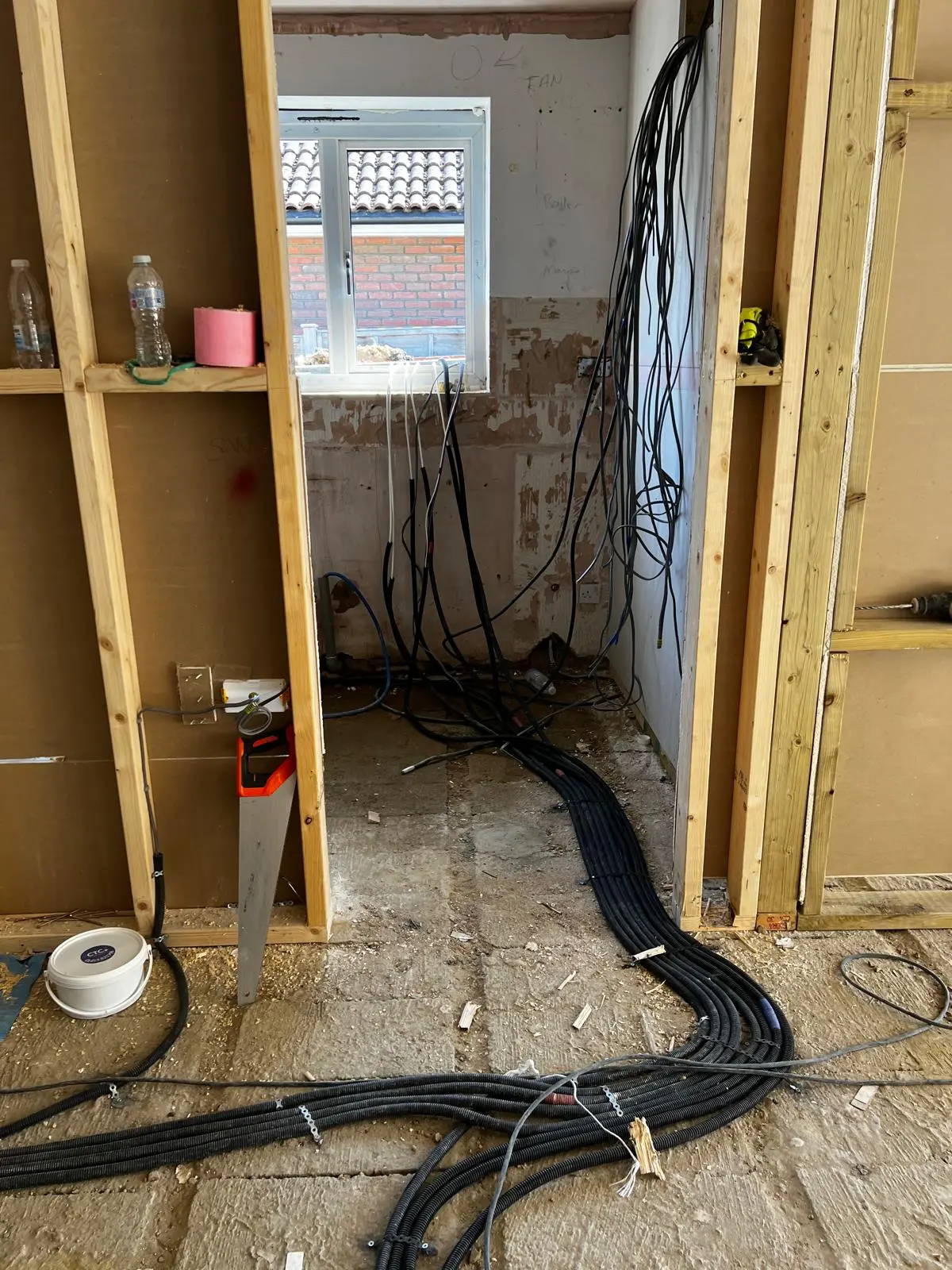 Renovation cabling work
